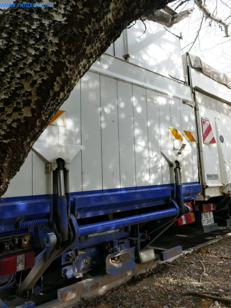 Vehículos, accesorios para camiones y maquinaria de construcción-5