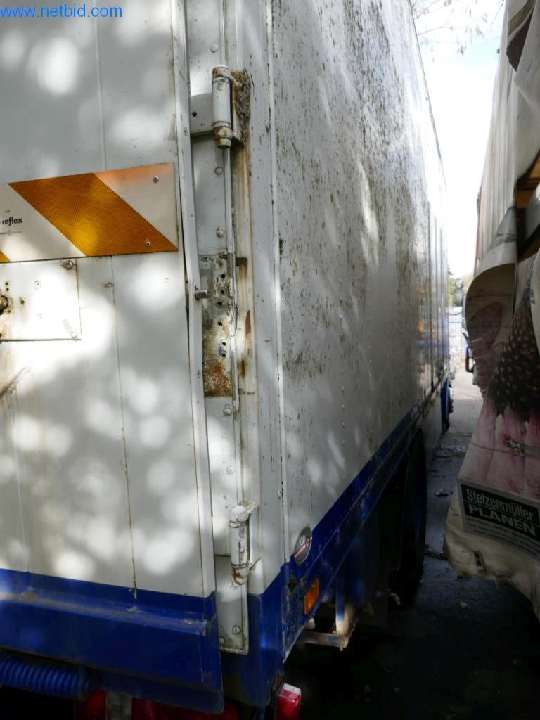 Vehículos, accesorios para camiones y maquinaria de construcción-7