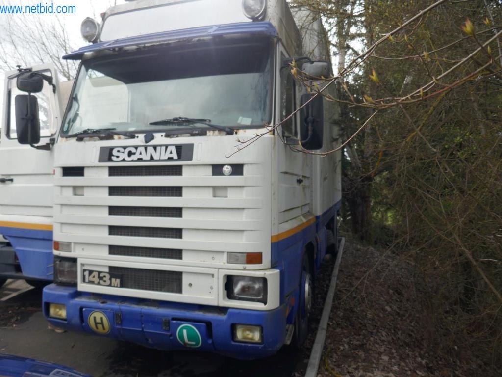 Vehículos, accesorios para camiones y maquinaria de construcción-9