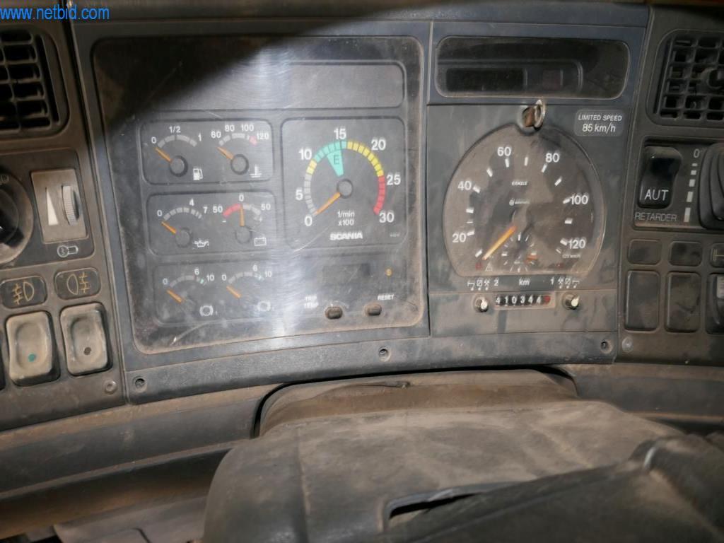 Vehículos, accesorios para camiones y maquinaria de construcción-13