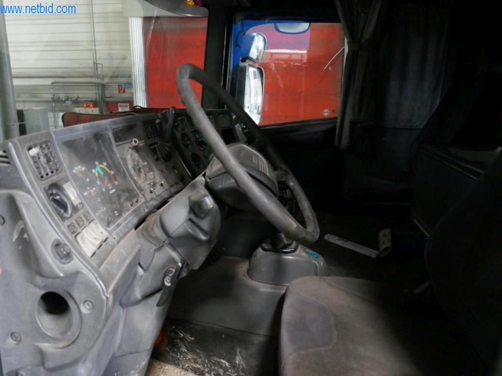 Vehículos, accesorios para camiones y maquinaria de construcción-9