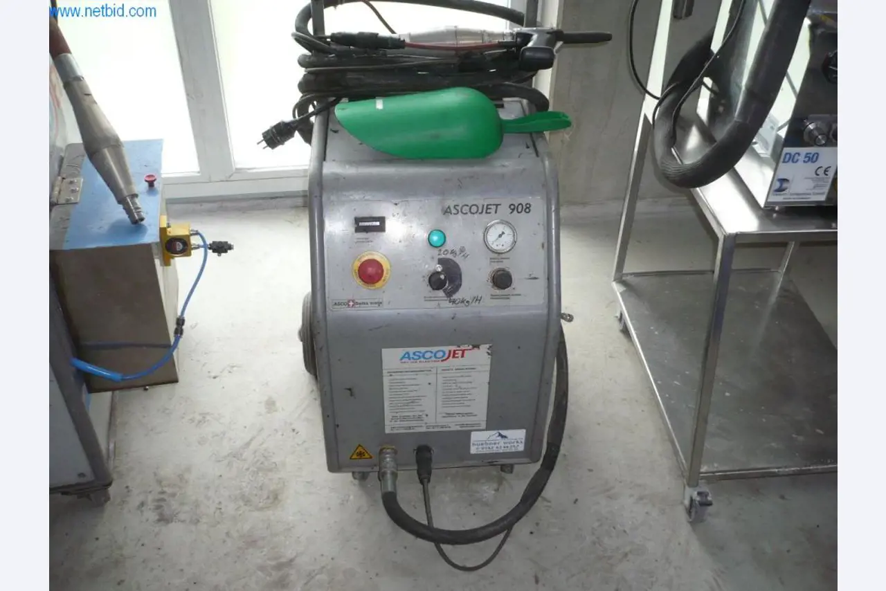 Entreprise de nettoyage avec des installations de nettoyage cryogénique-1