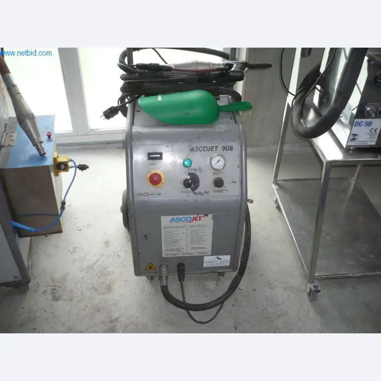 Entreprise de nettoyage avec des installations de nettoyage cryogénique-1