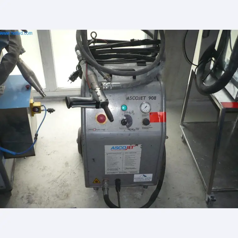 Entreprise de nettoyage avec des installations de nettoyage cryogénique-2