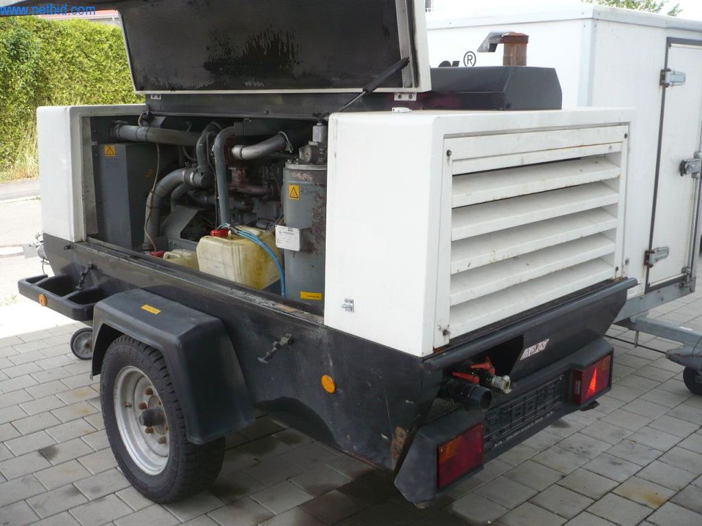 Firma sprzątająca z systemami do wydmuchiwania suchego lodu-4