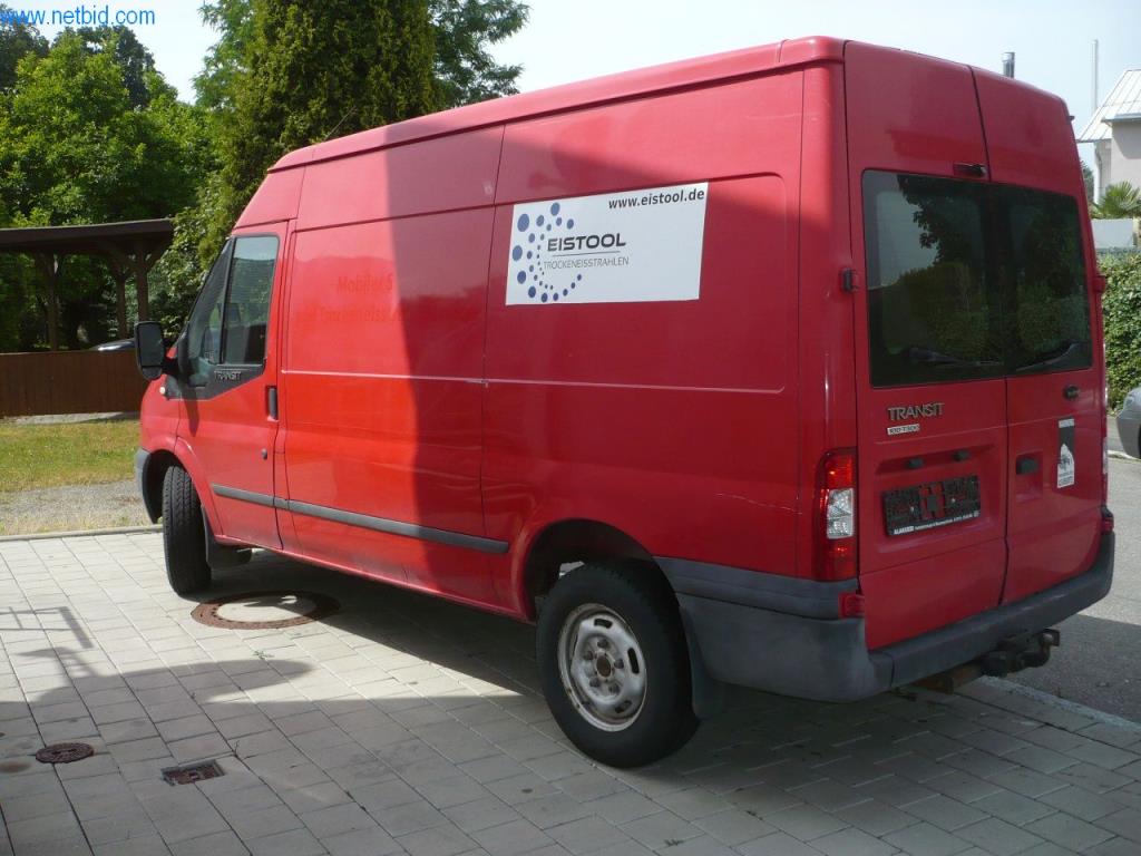 Firma sprzątająca z systemami do wydmuchiwania suchego lodu-5