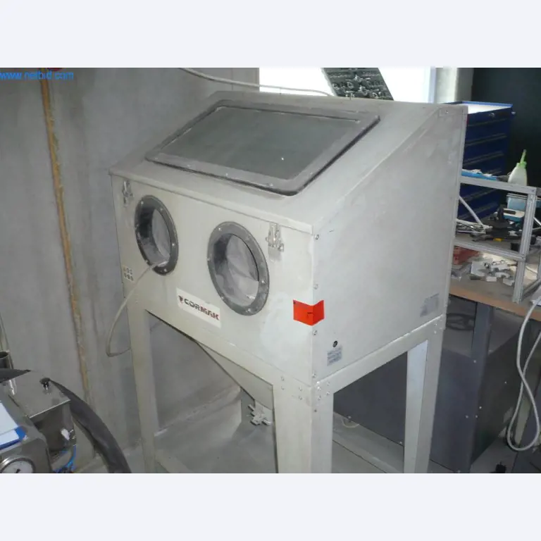 Cleaning operation with dry ice blasting equipment-1