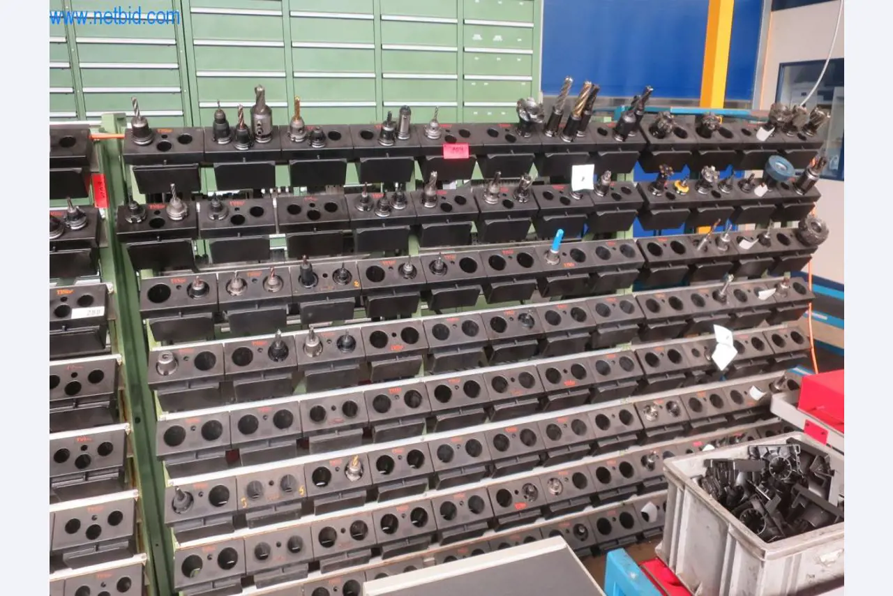 Gama completa de máquinas de processamento CNC de alta qualidade-3