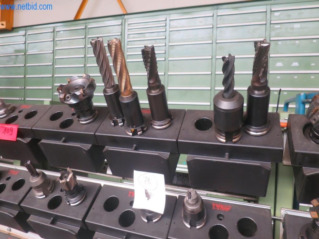 Kompletní sortiment vysoce kvalitních CNC obráběcích strojů-5