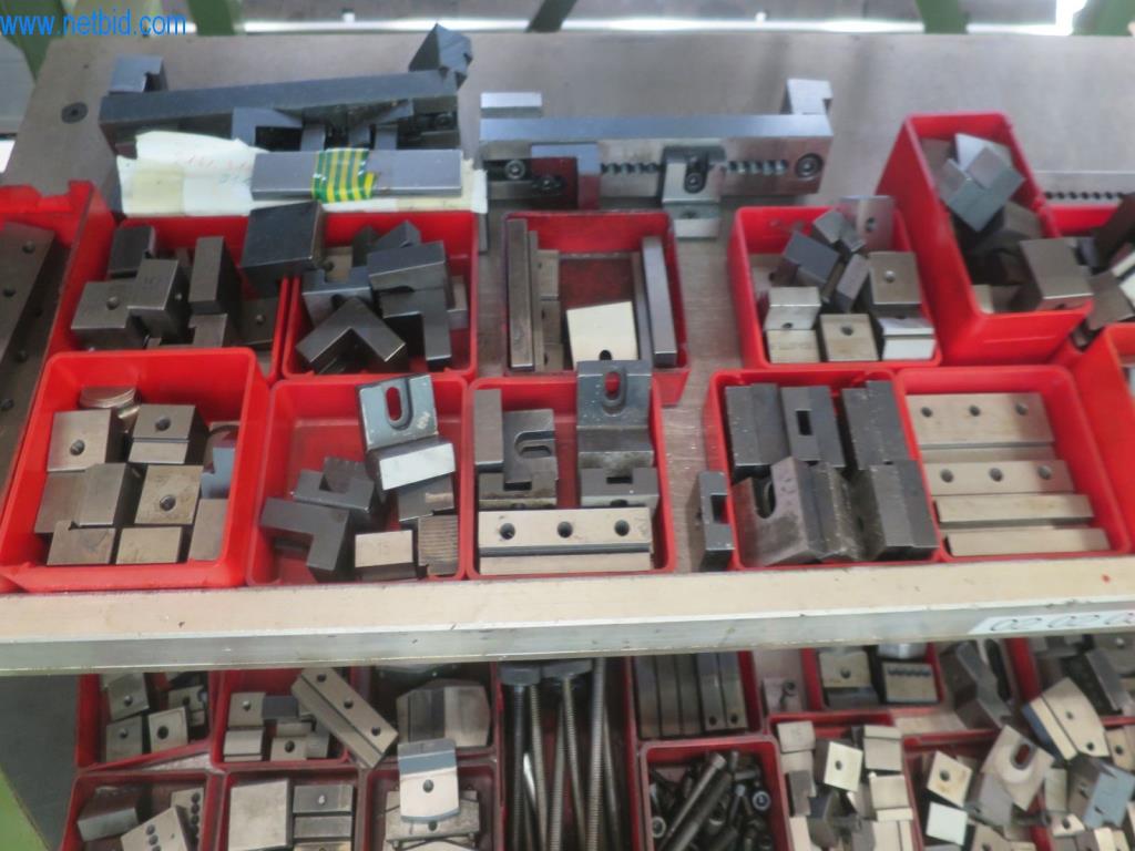 Kompletní sortiment vysoce kvalitních CNC obráběcích strojů-3