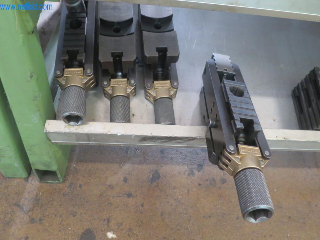 Kompletní sortiment vysoce kvalitních CNC obráběcích strojů-4