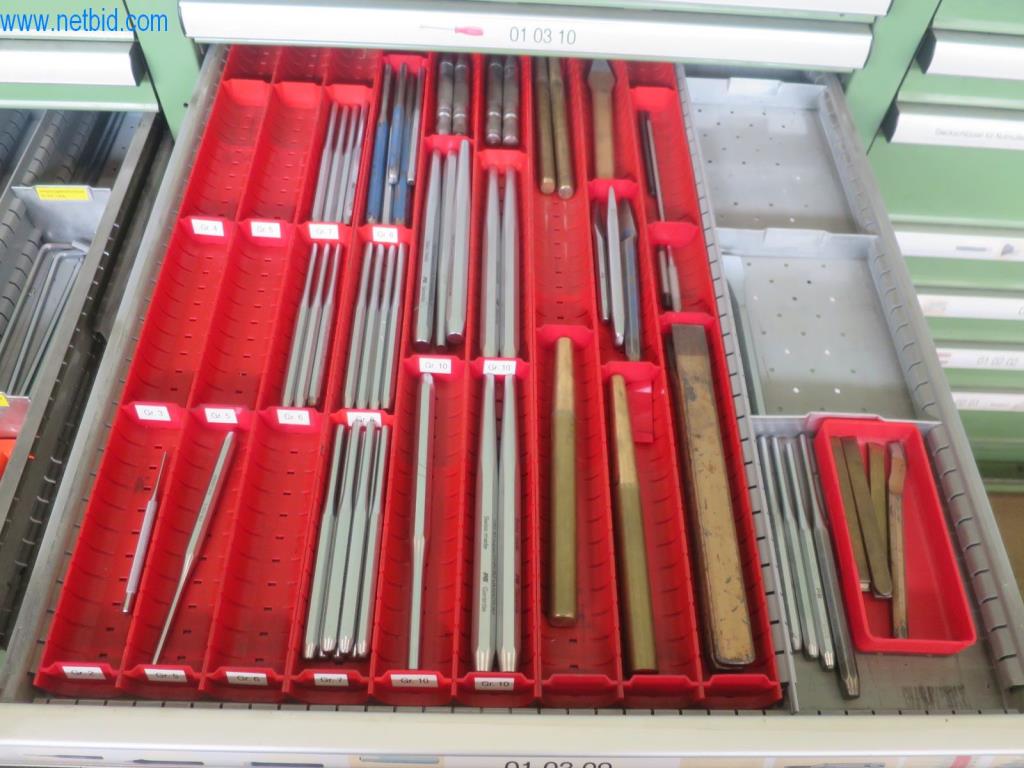 Kompletní sortiment vysoce kvalitních CNC obráběcích strojů-11