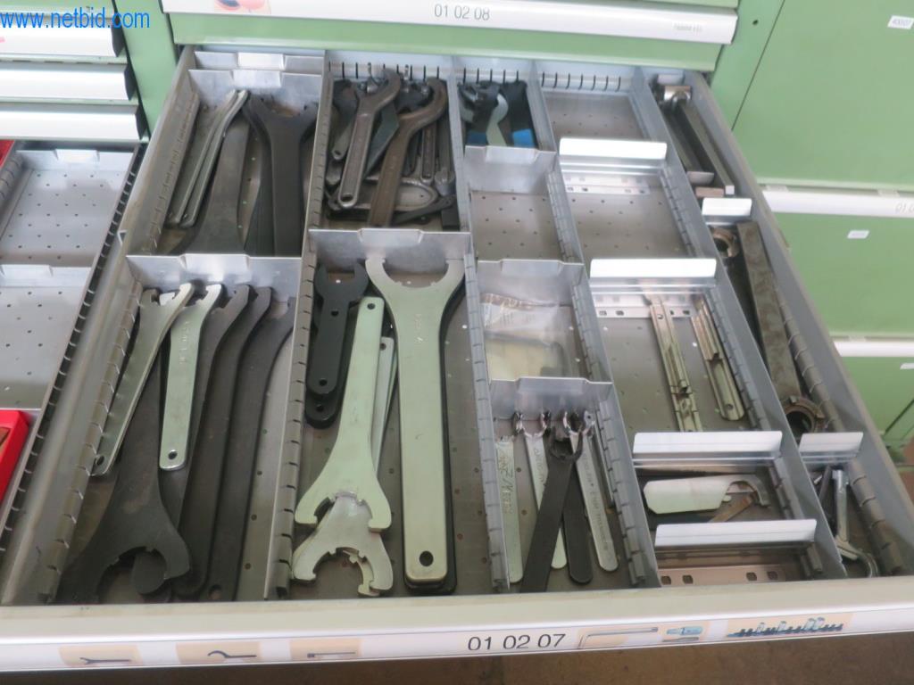 Kompletní sortiment vysoce kvalitních CNC obráběcích strojů-12