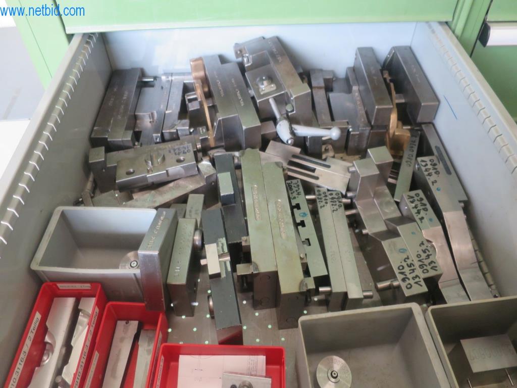 Kompletní sortiment vysoce kvalitních CNC obráběcích strojů-5