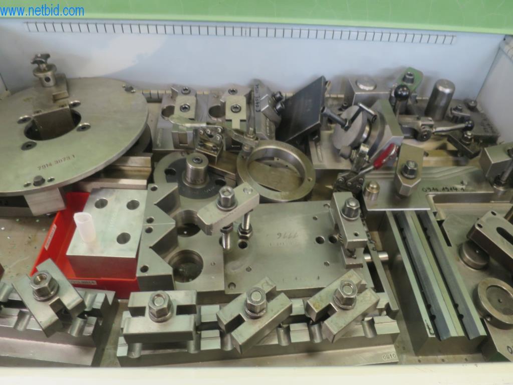 Kompletní sortiment vysoce kvalitních CNC obráběcích strojů-6