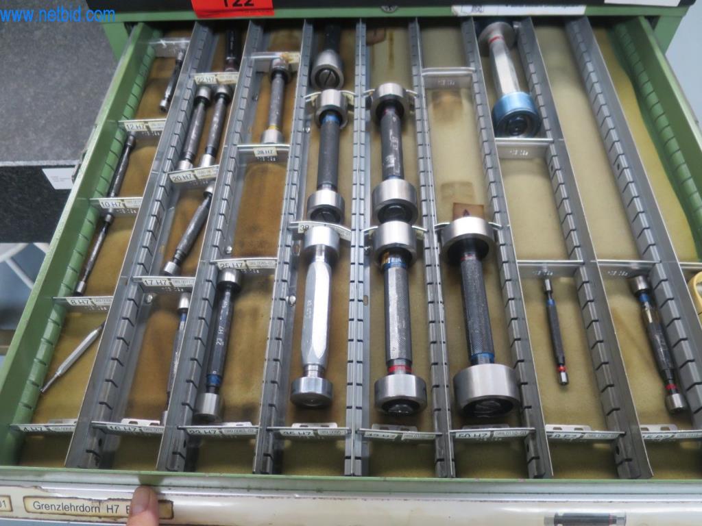 Kompletní sortiment vysoce kvalitních CNC obráběcích strojů-2