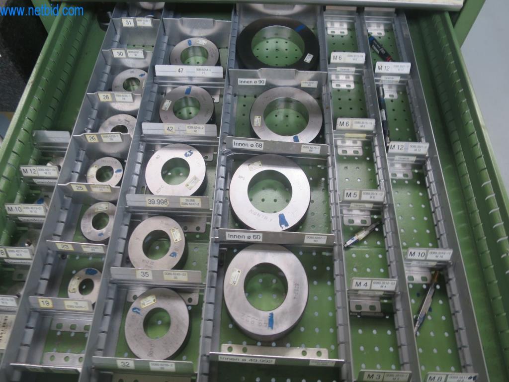 Kompletní sortiment vysoce kvalitních CNC obráběcích strojů-3