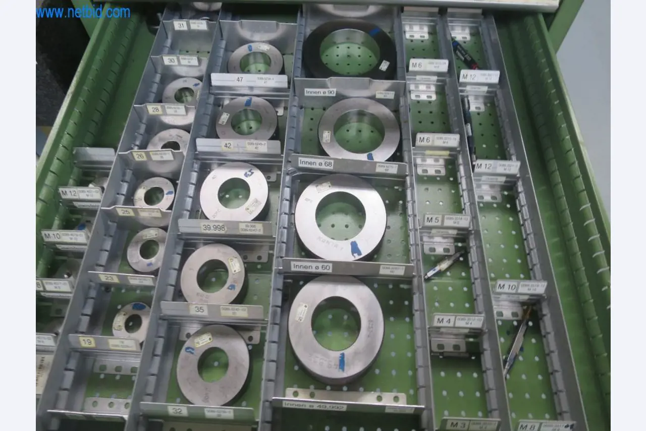 Gama completa de máquinas de processamento CNC de alta qualidade-3