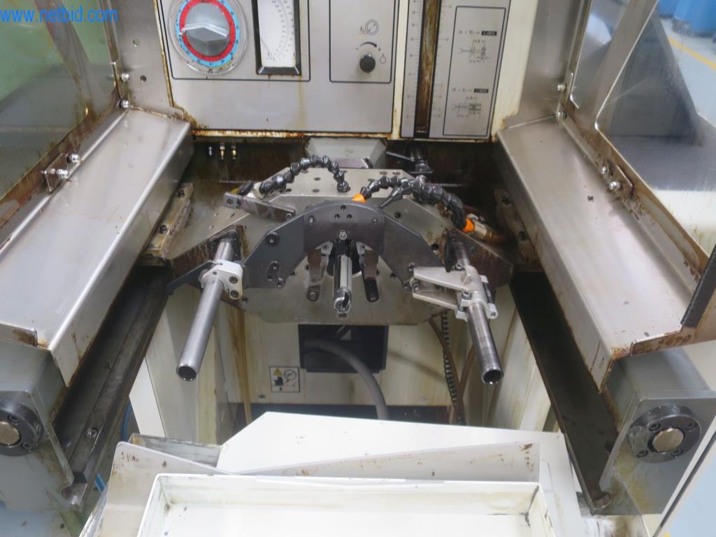 Kompletní sortiment vysoce kvalitních CNC obráběcích strojů-5