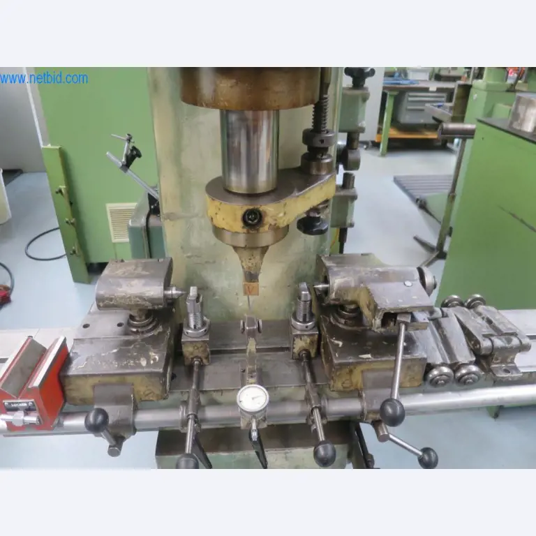 Gama completa de máquinas de processamento CNC de alta qualidade-3