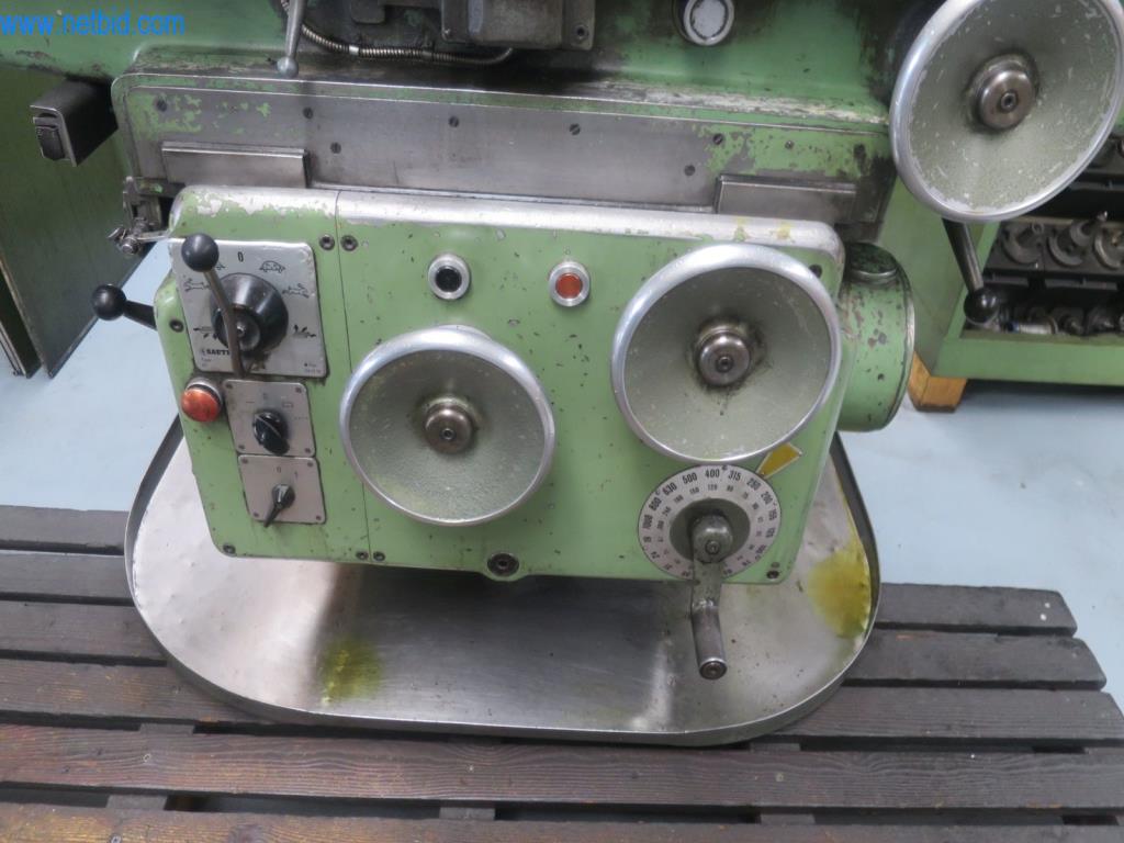 Kompletní sortiment vysoce kvalitních CNC obráběcích strojů-5