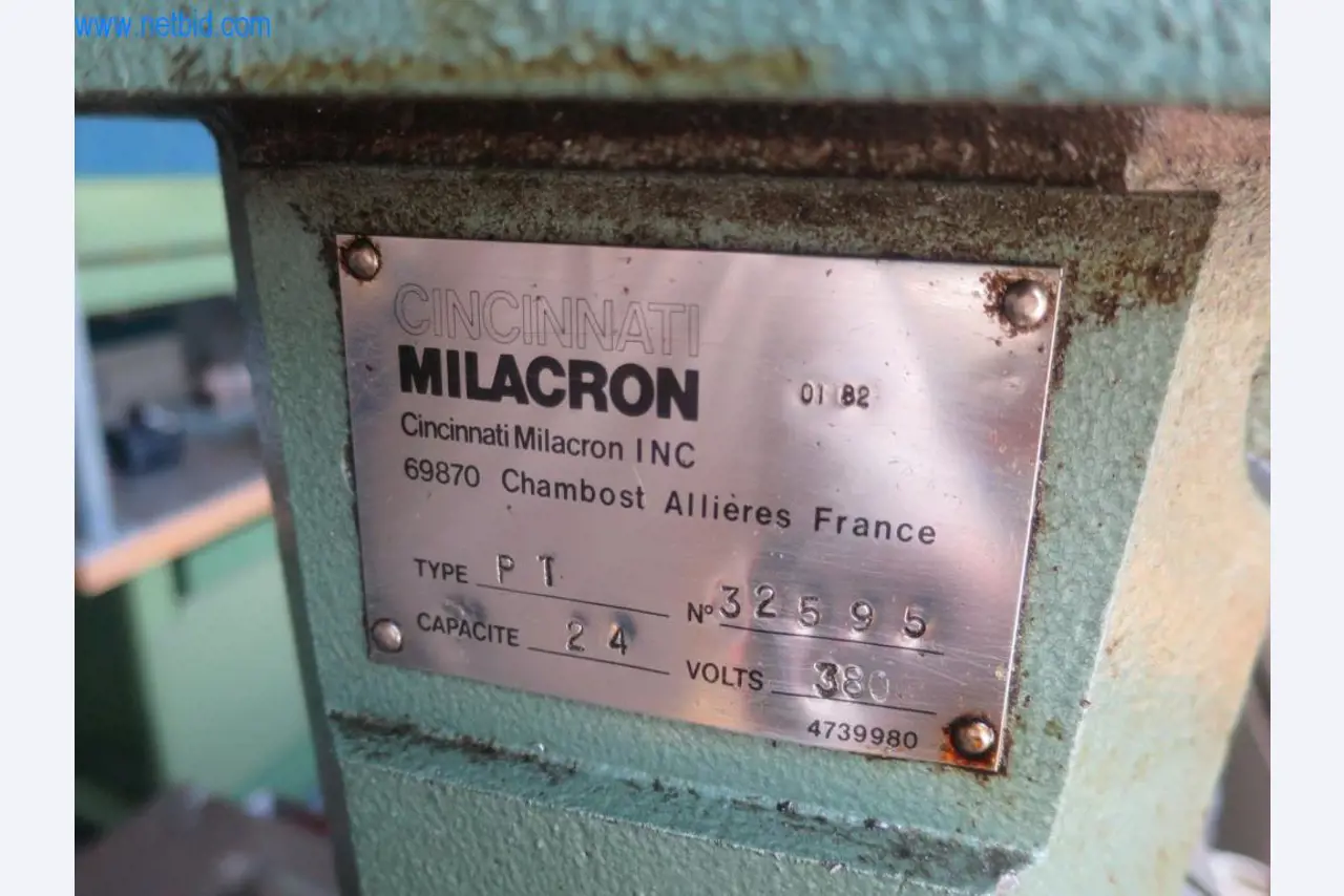 Kompletter Maschinenpark hochwertiger CNC-Bearbeitungsmaschinen-4