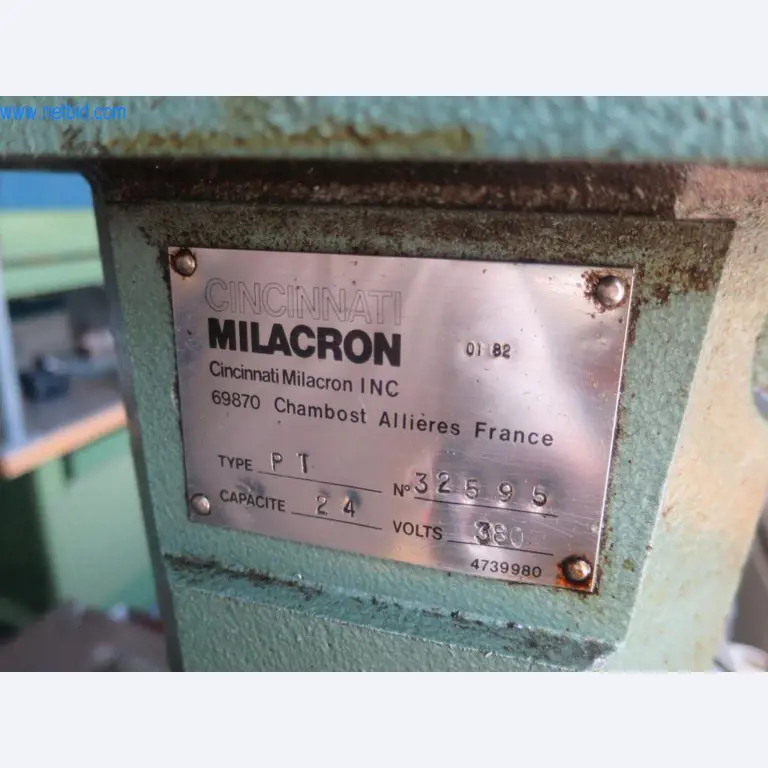 Kompletter Maschinenpark hochwertiger CNC-Bearbeitungsmaschinen-4