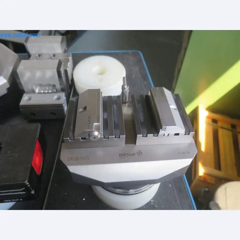 Gama completa de máquinas de processamento CNC de alta qualidade-5