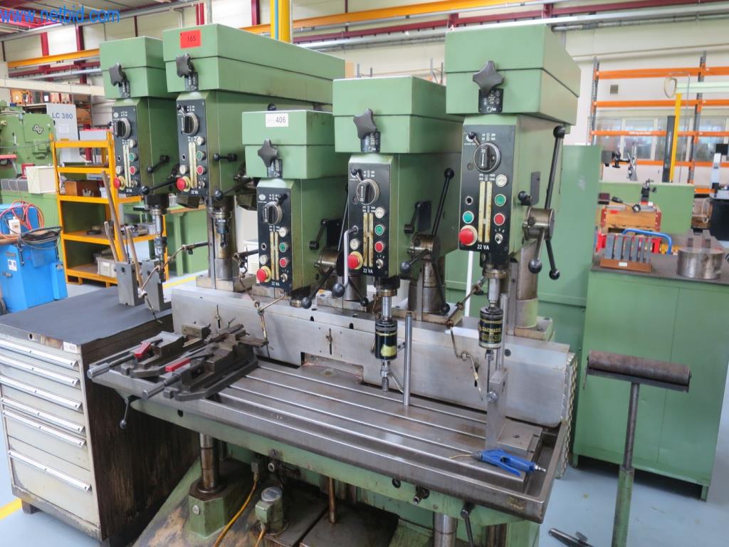 Kompletní sortiment vysoce kvalitních CNC obráběcích strojů-1