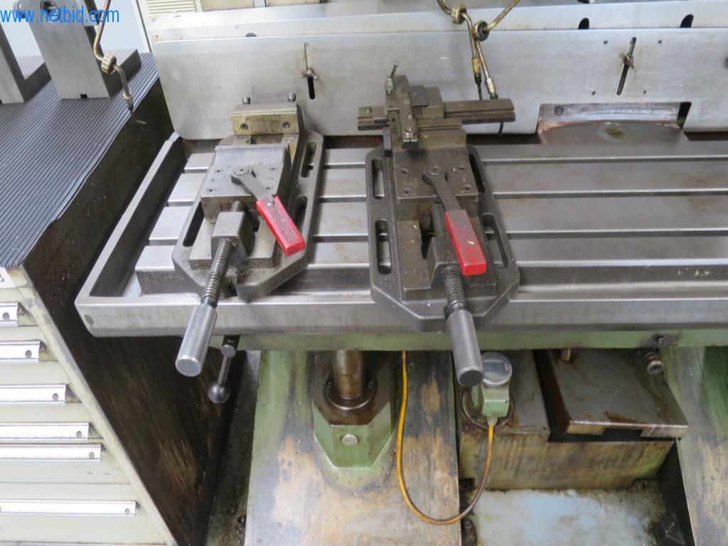 Kompletní sortiment vysoce kvalitních CNC obráběcích strojů-3