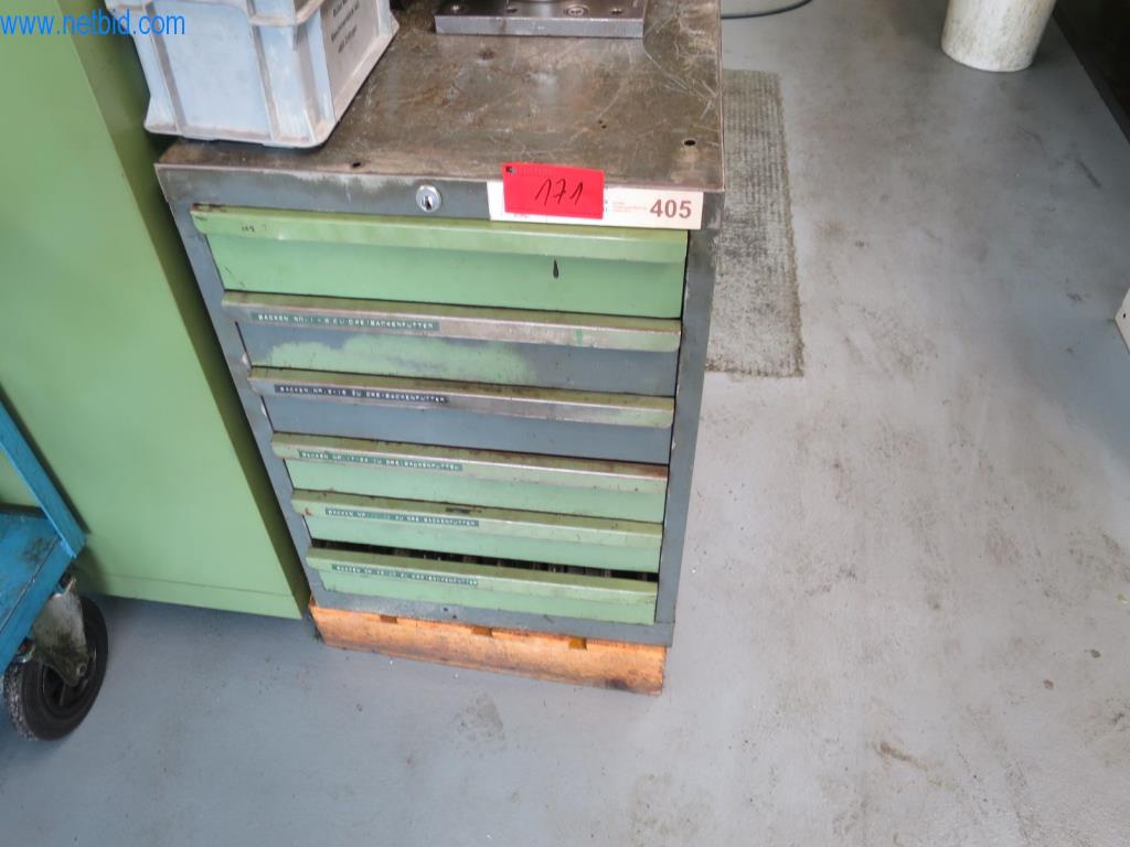 Kompletní sortiment vysoce kvalitních CNC obráběcích strojů-14