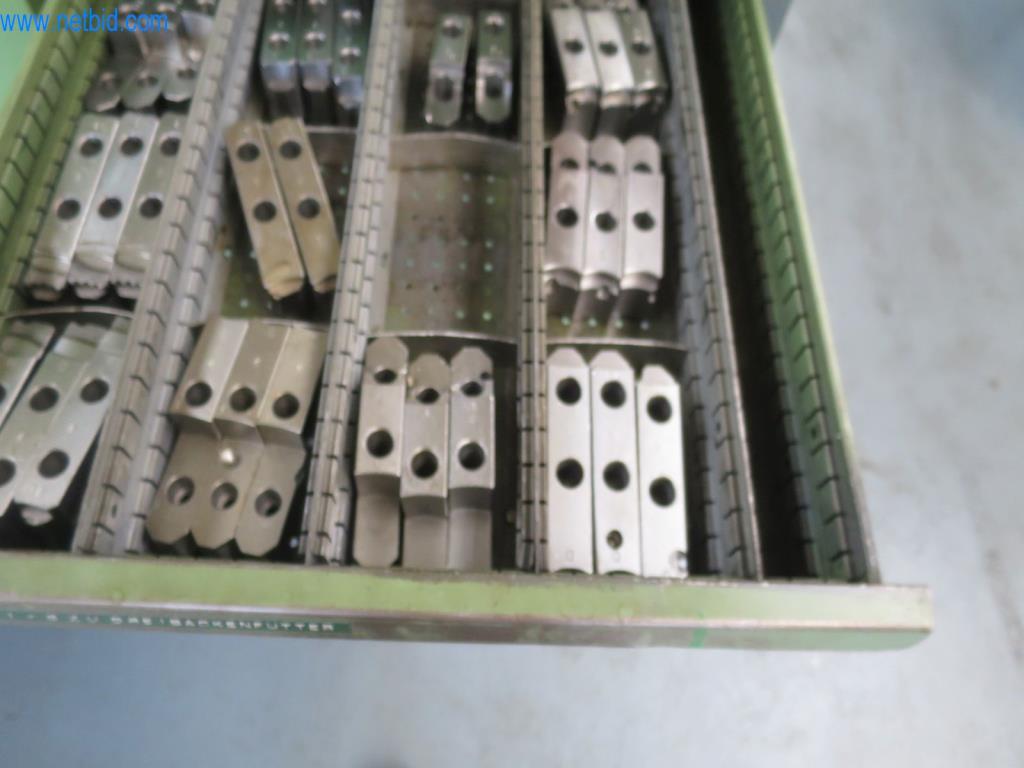 Kompletní sortiment vysoce kvalitních CNC obráběcích strojů-16