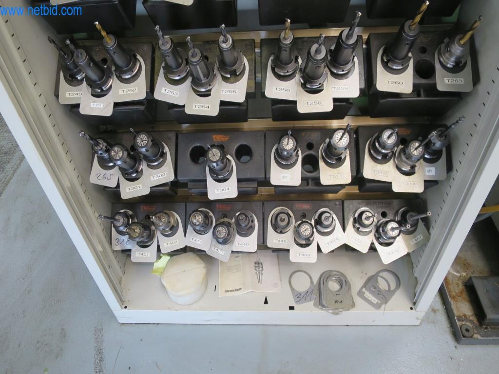 Kompletní sortiment vysoce kvalitních CNC obráběcích strojů-10