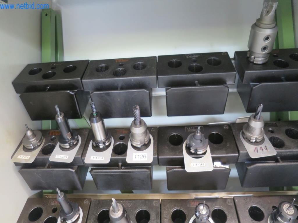 Kompletní sortiment vysoce kvalitních CNC obráběcích strojů-12