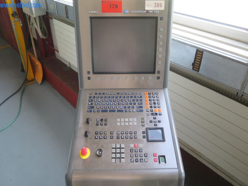 Kompletní sortiment vysoce kvalitních CNC obráběcích strojů-7