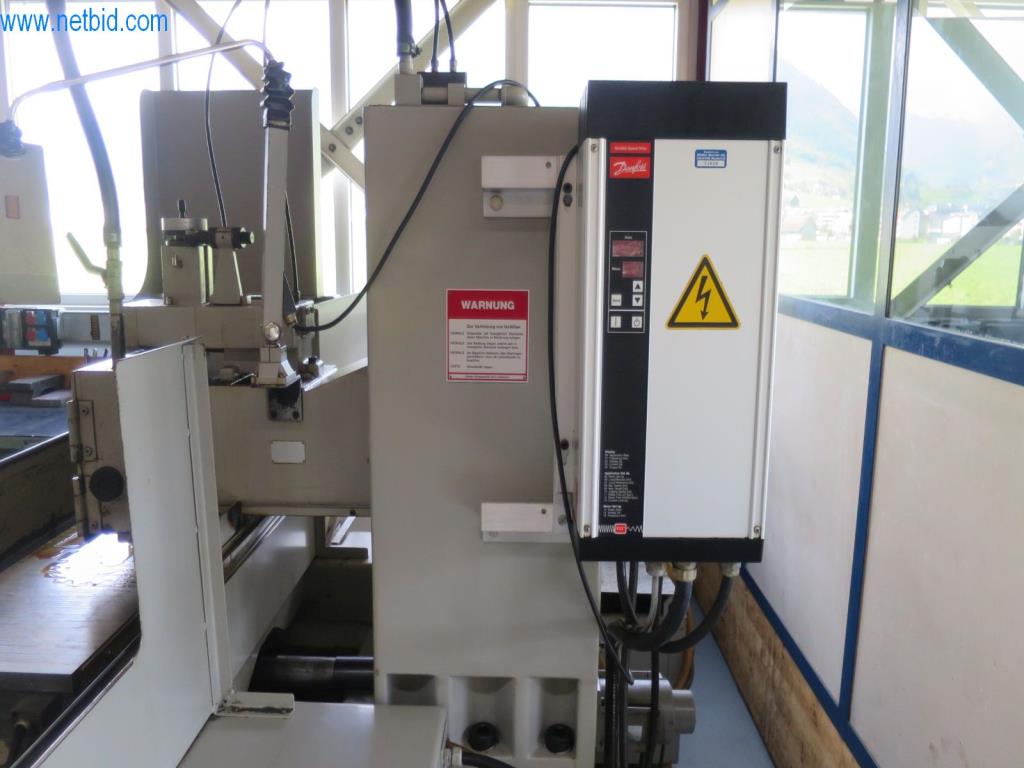 Kompletní sortiment vysoce kvalitních CNC obráběcích strojů-4