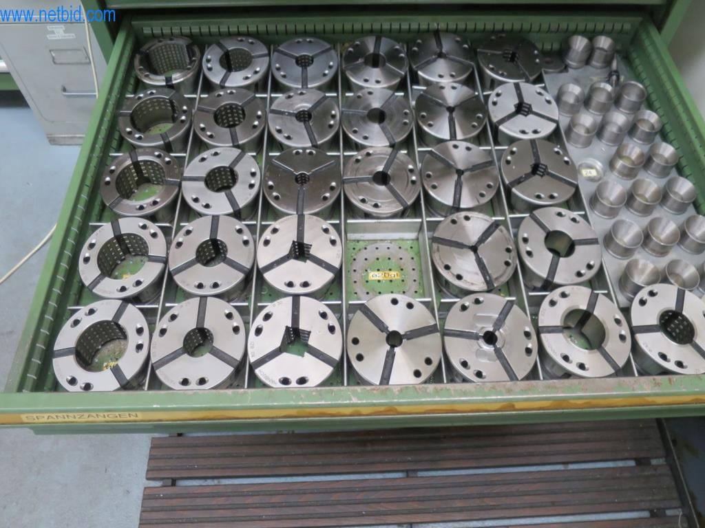 Kompletní sortiment vysoce kvalitních CNC obráběcích strojů-15