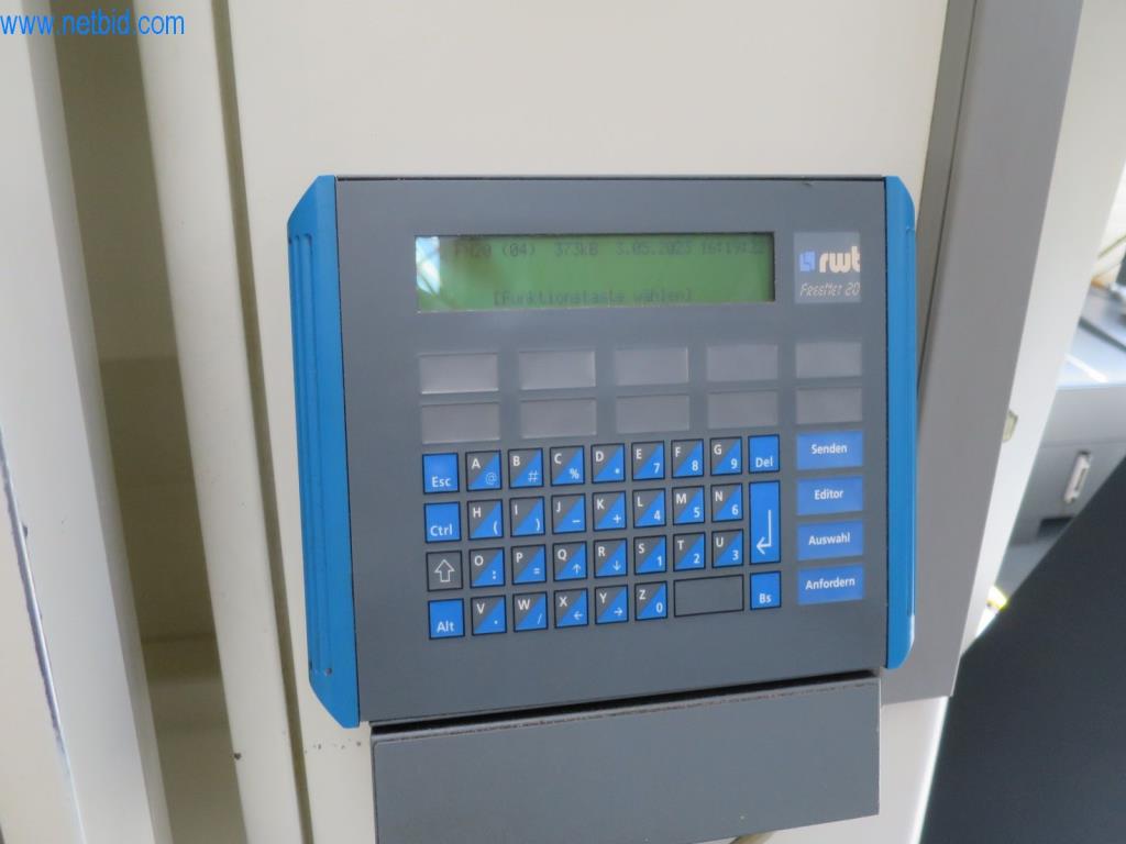 Kompletní sortiment vysoce kvalitních CNC obráběcích strojů-7