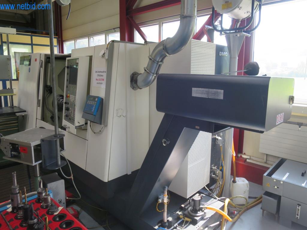 Kompletní sortiment vysoce kvalitních CNC obráběcích strojů-8