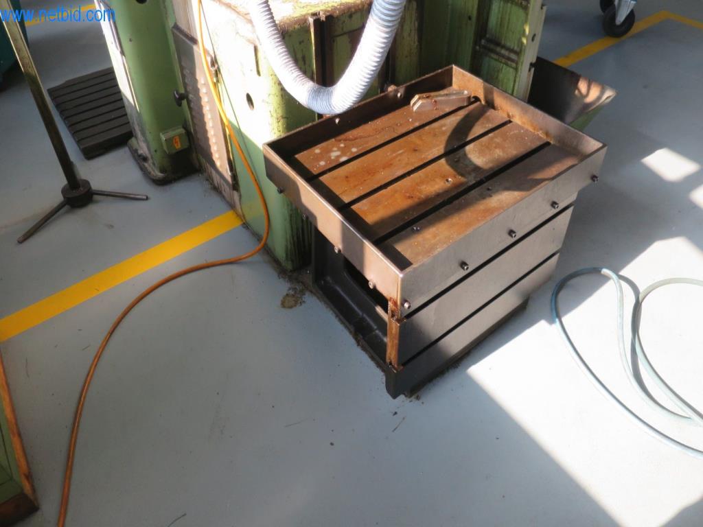 Kompletní sortiment vysoce kvalitních CNC obráběcích strojů-9