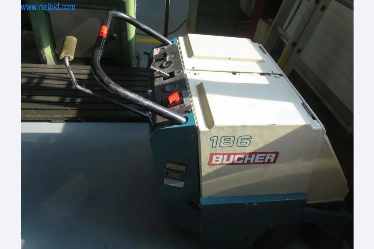 Kompletní sortiment vysoce kvalitních CNC obráběcích strojů-4