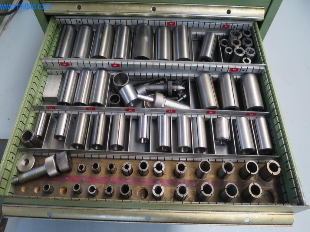 Kompletní sortiment vysoce kvalitních CNC obráběcích strojů-11