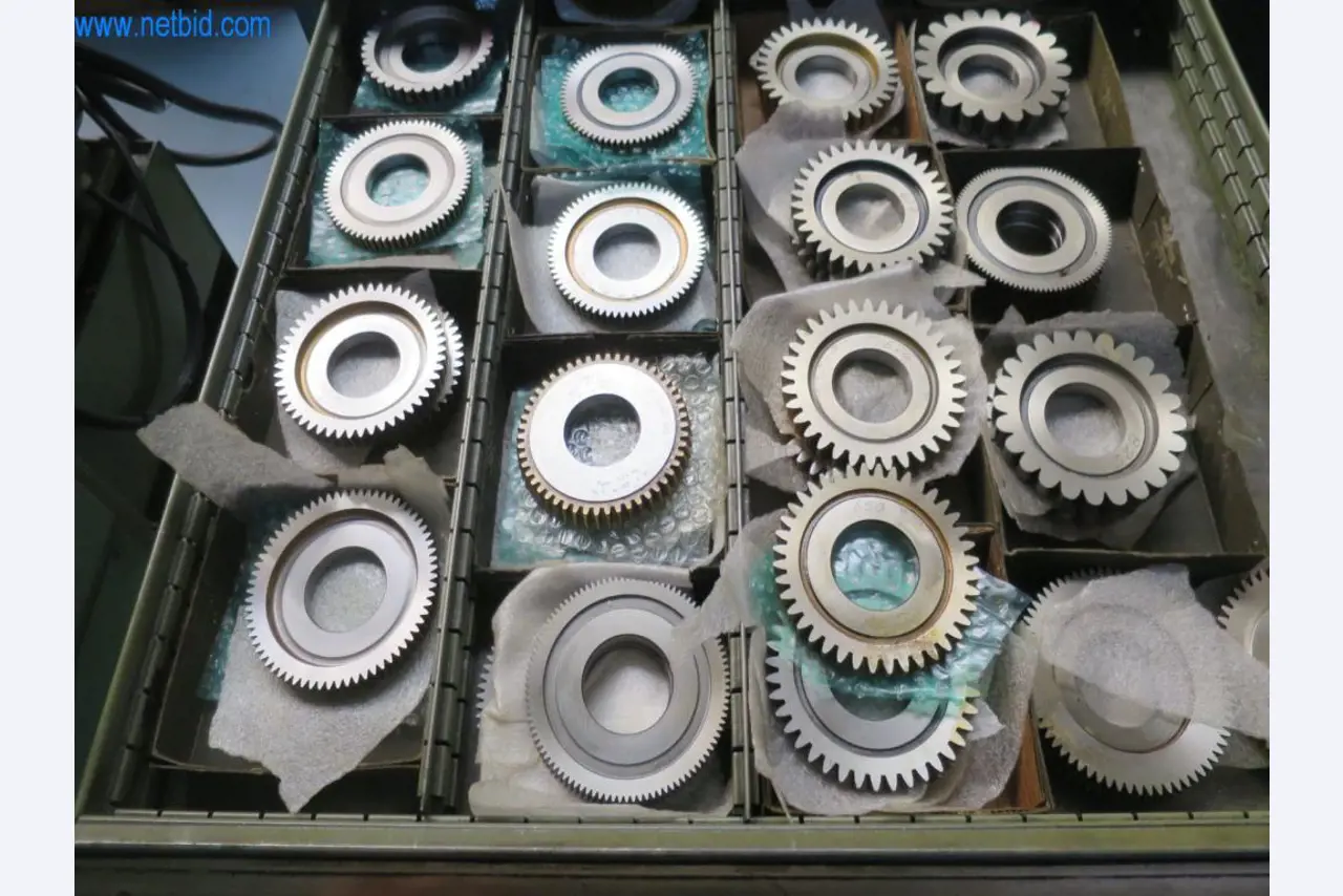 Gama completa de máquinas de processamento CNC de alta qualidade-13