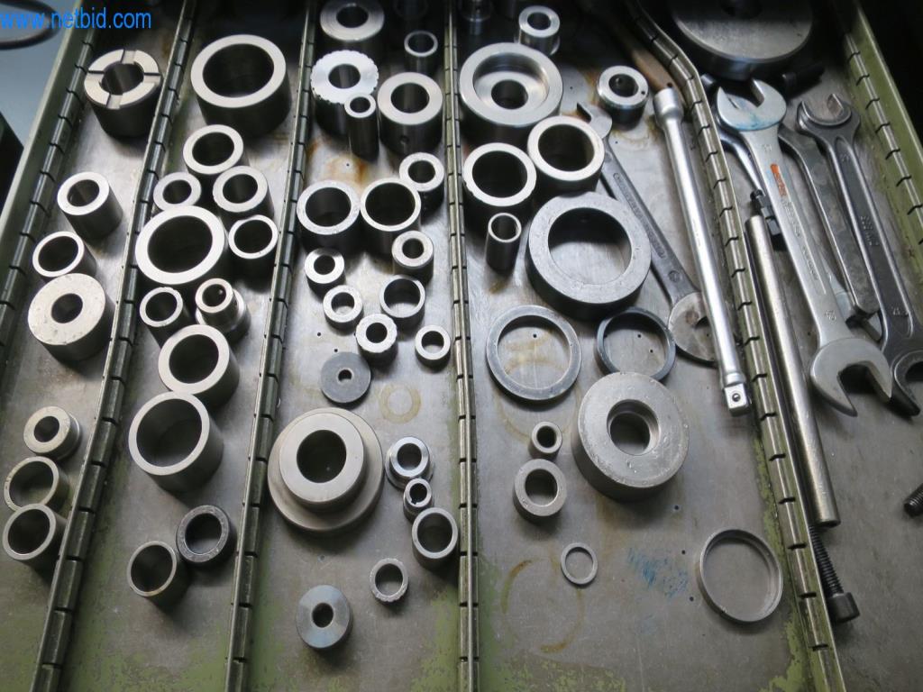 Kompletní sortiment vysoce kvalitních CNC obráběcích strojů-15