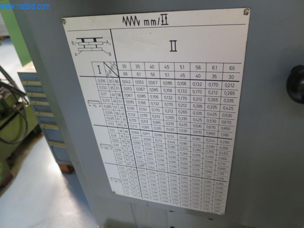Kompletní sortiment vysoce kvalitních CNC obráběcích strojů-6