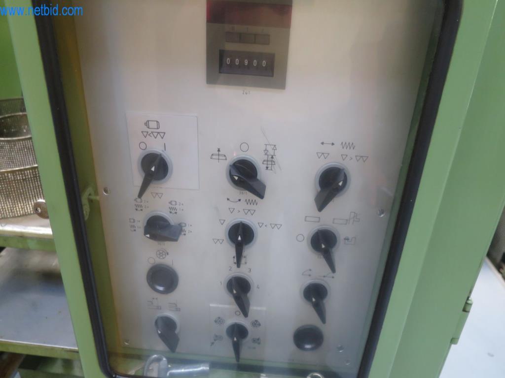 Kompletní sortiment vysoce kvalitních CNC obráběcích strojů-10