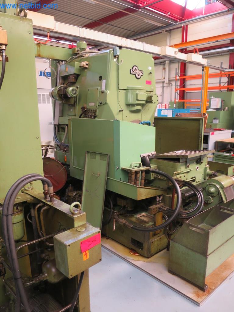 Kompletní sortiment vysoce kvalitních CNC obráběcích strojů-12