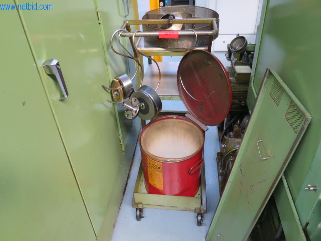 Kompletní sortiment vysoce kvalitních CNC obráběcích strojů-13