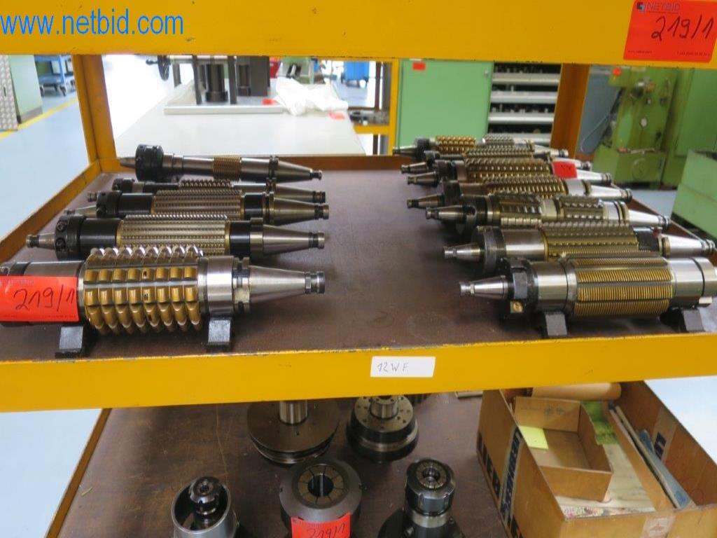 Kompletní sortiment vysoce kvalitních CNC obráběcích strojů-2