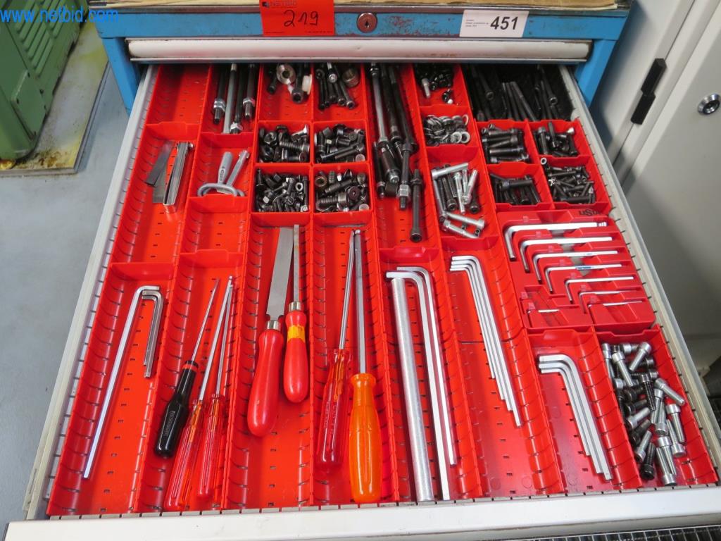 Kompletní sortiment vysoce kvalitních CNC obráběcích strojů-11